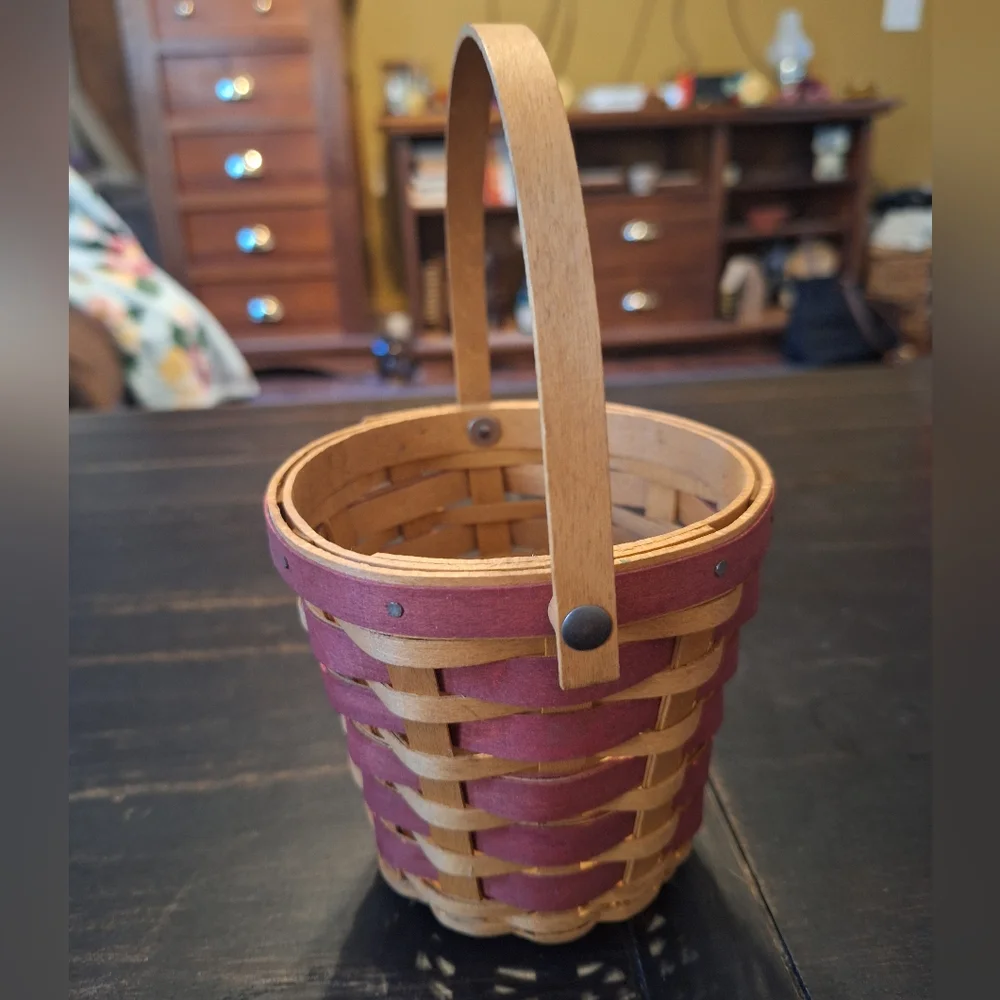 Longaberger Small Woven Basket with Handle